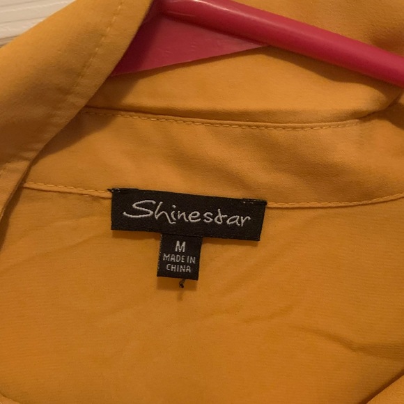 blouse - Picture 3 of 3